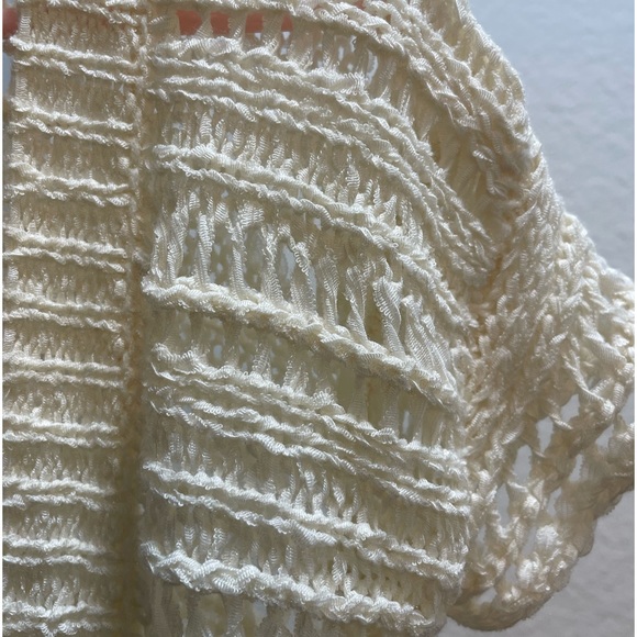 Roxy, Knitted Cover Up, Infant Size 12-18 months, Used, Great Condition - Picture 4 of 4